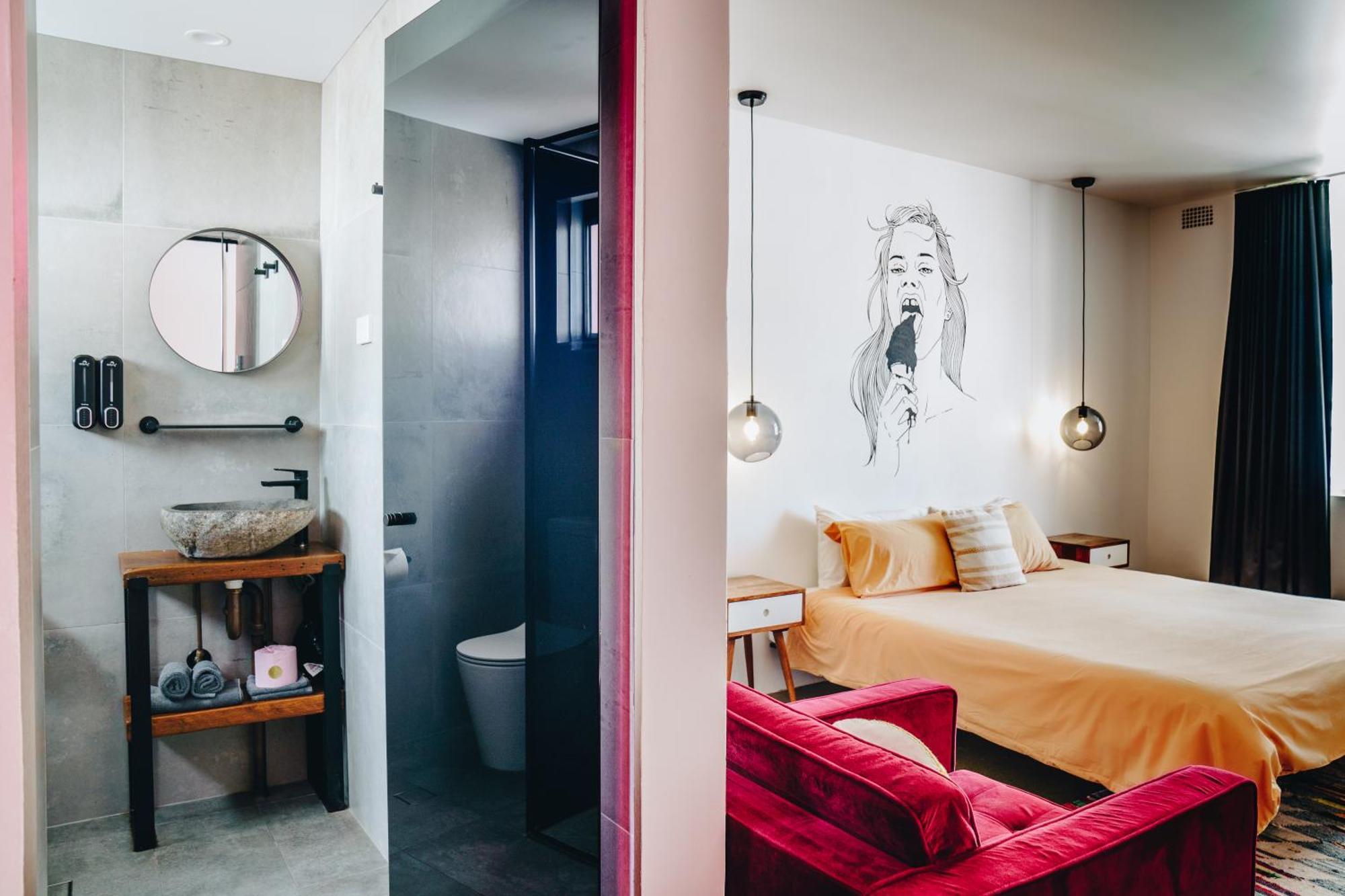The Pink Hotel Coolangatta Gold Coast Exterior foto
